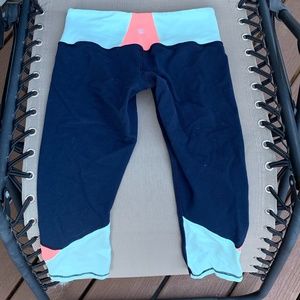 Women’s lululemon size 2 leggings
